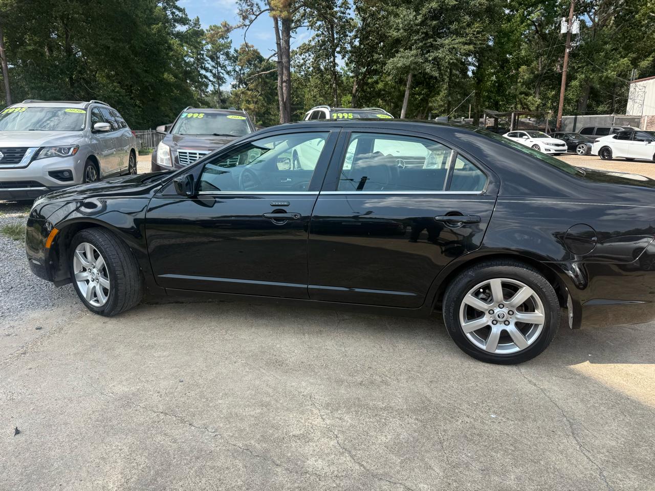 Mercury Milan 4dr Sdn Premier FWD 2010