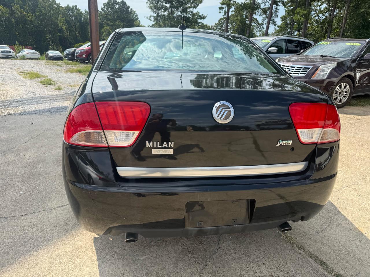 Mercury Milan 4dr Sdn Premier FWD 2010