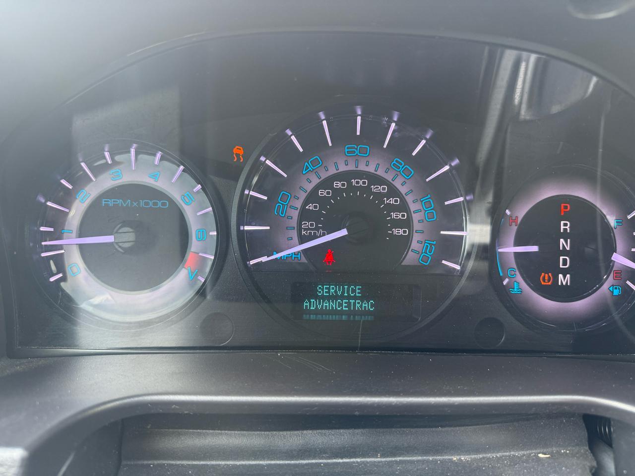 Mercury Milan 4dr Sdn Premier FWD 2010