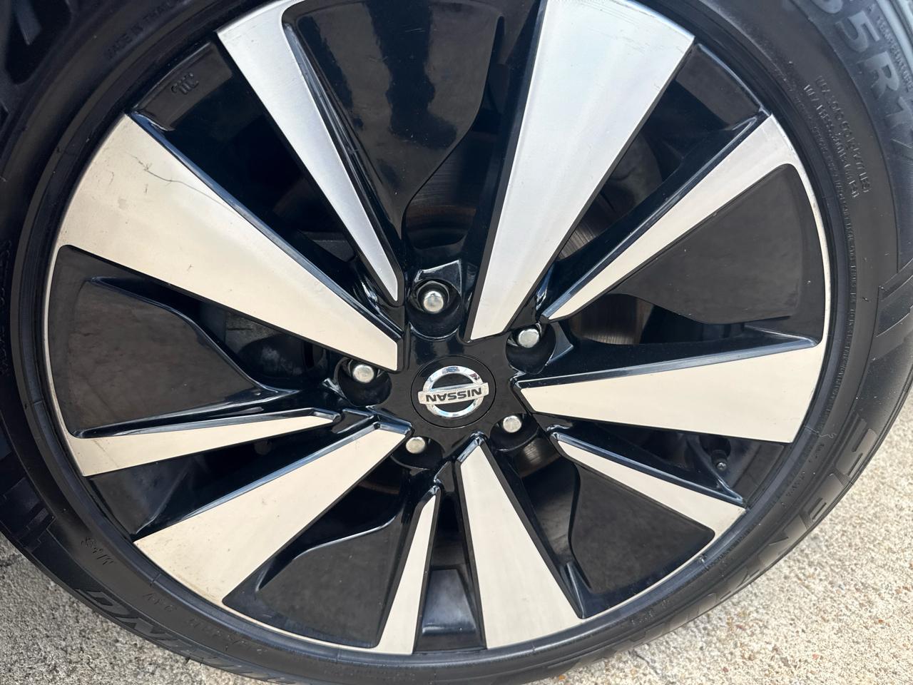 Nissan Altima 2.5 SL Sedan 2019