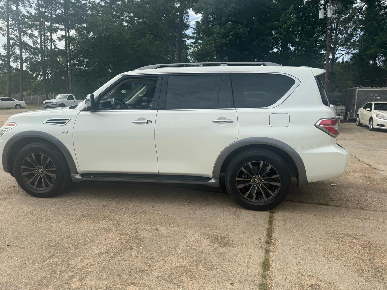 Nissan Armada 4x2 Platinum 2017
