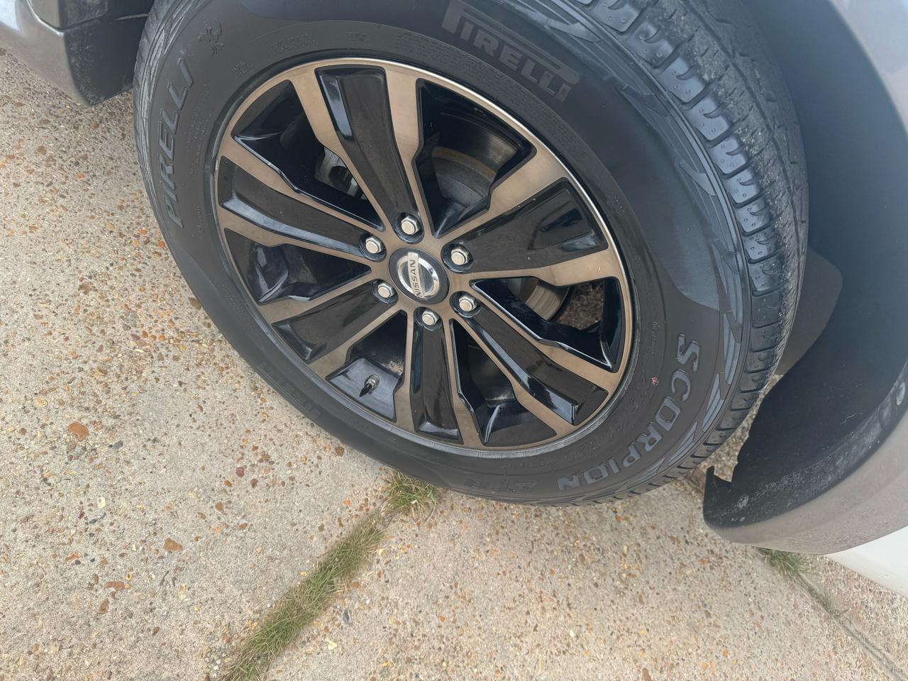 Nissan Armada 4x2 Platinum 2017
