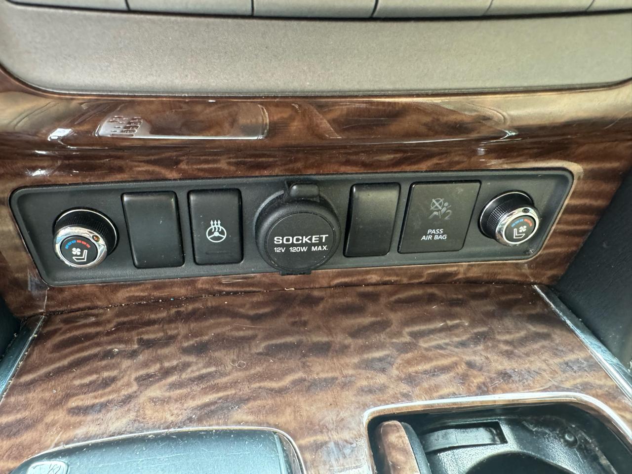 Nissan Armada 4x2 Platinum 2017