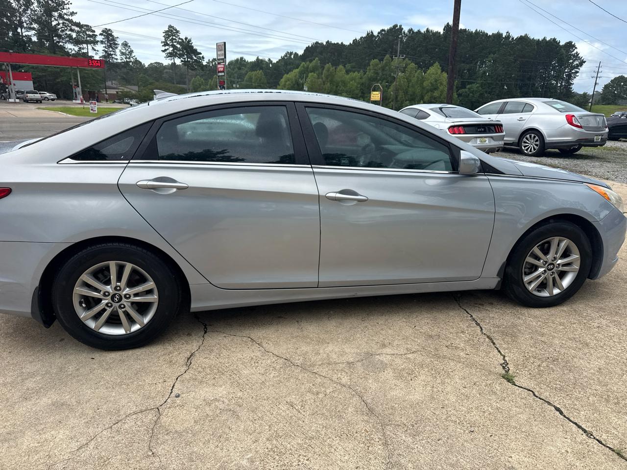 Hyundai Sonata 4dr Sdn 2.4L Auto GLS 2013