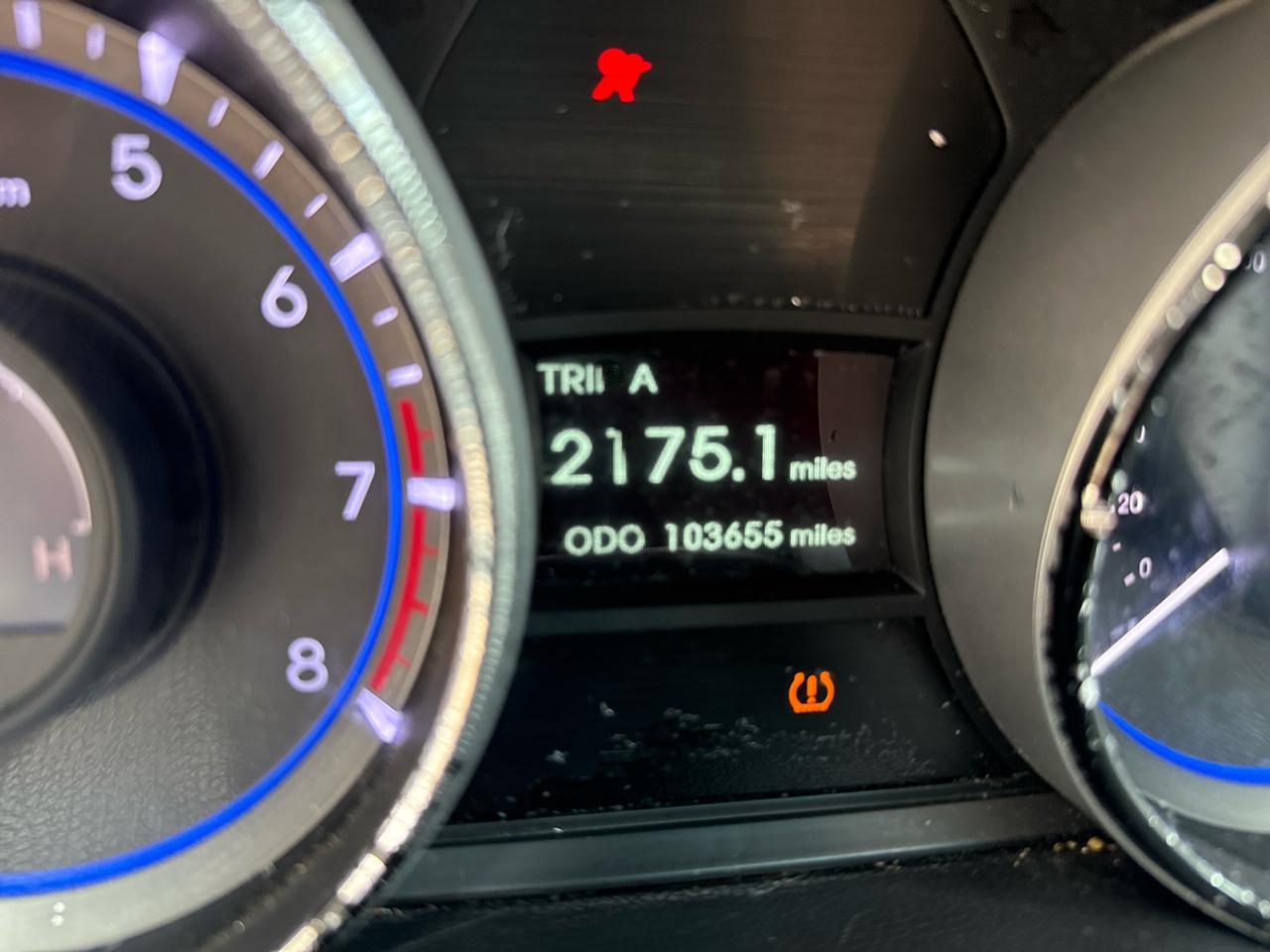 Hyundai Sonata 4dr Sdn 2.4L Auto GLS 2013