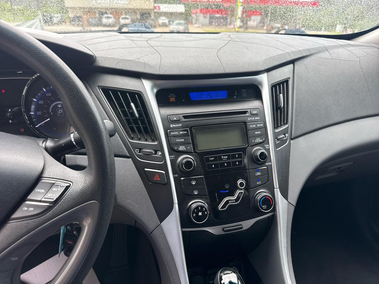 Hyundai Sonata 4dr Sdn 2.4L Auto GLS 2013