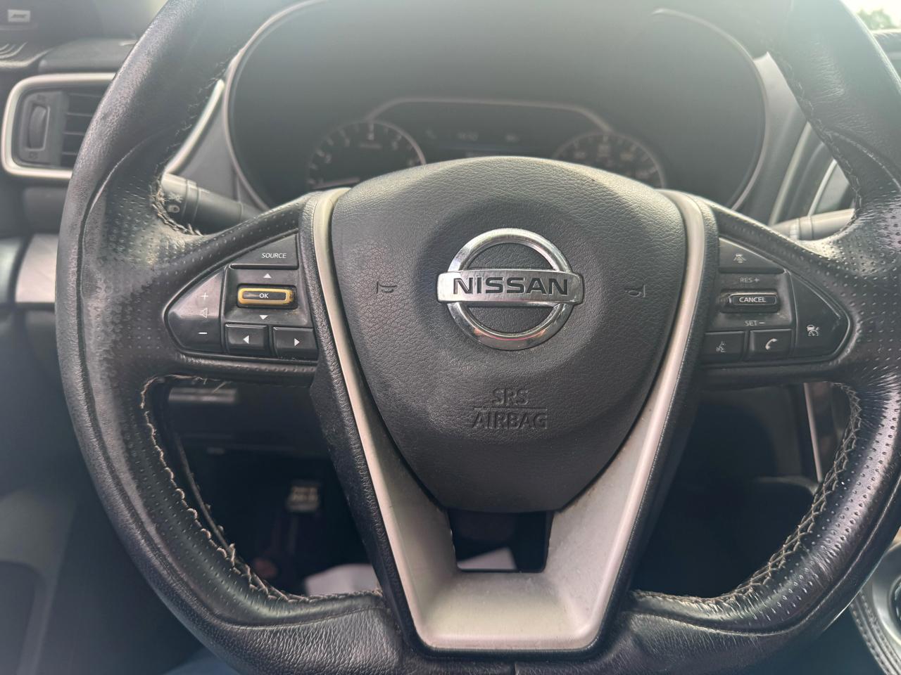 Nissan Maxima SL 3.5L 2017