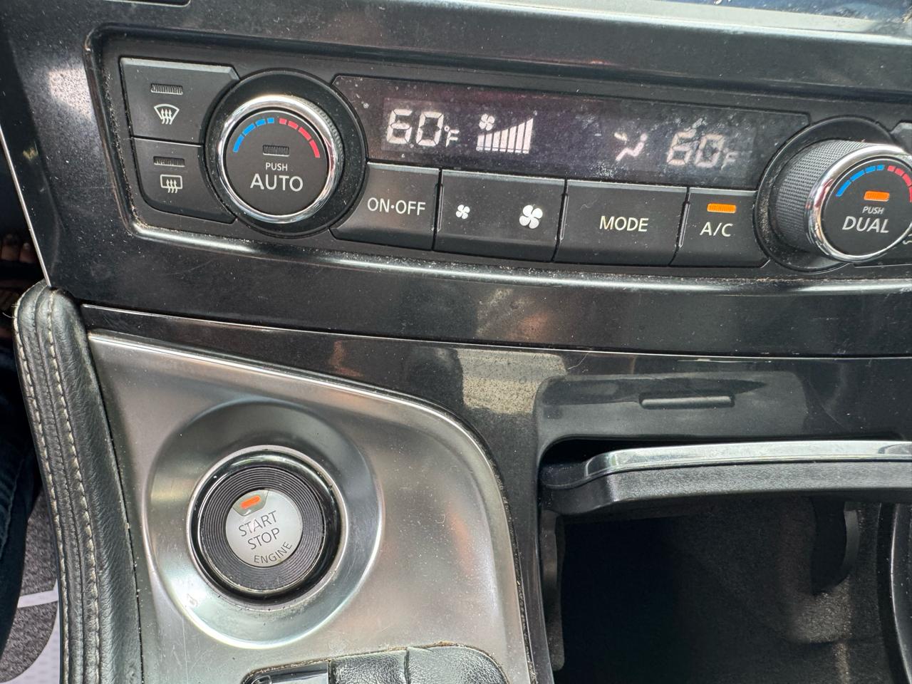Nissan Maxima SL 3.5L 2017
