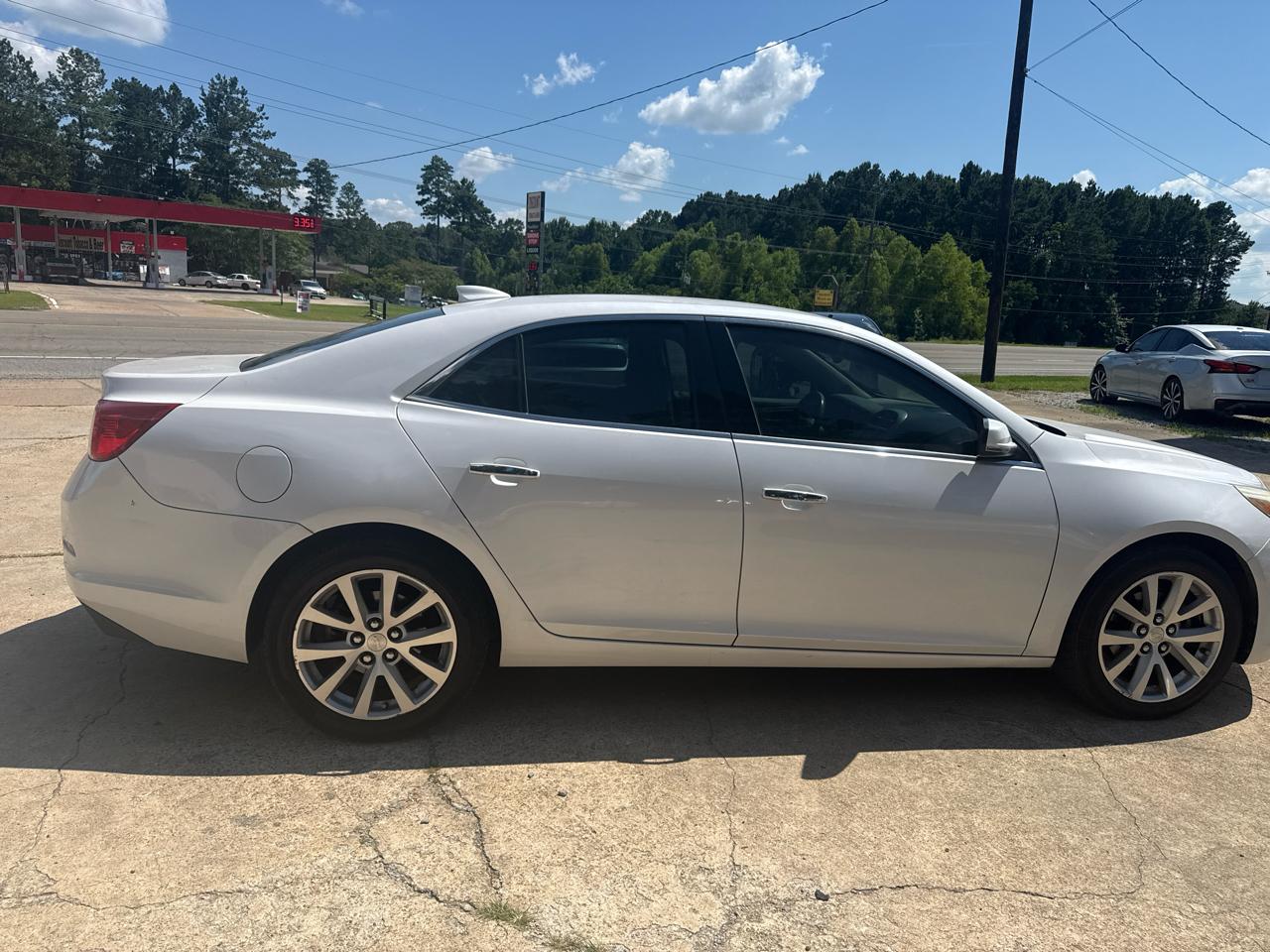 Chevrolet Malibu 4dr Sdn LTZ w/1LZ 2015