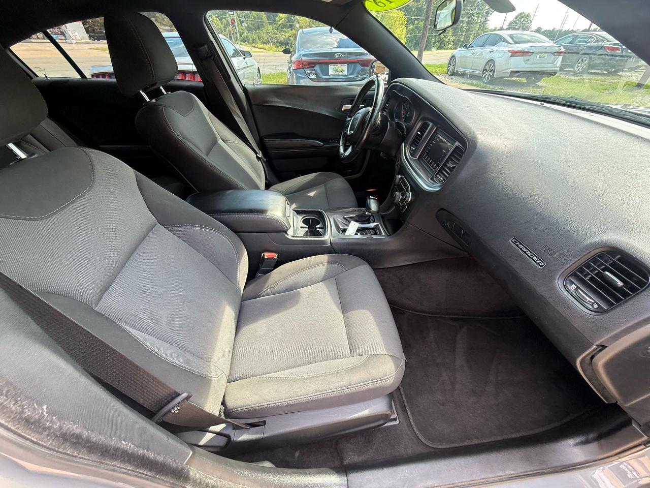 Dodge Charger SXT RWD 2018