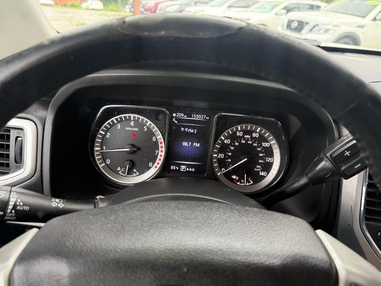 Nissan Titan 4x2 Crew Cab SV 2018