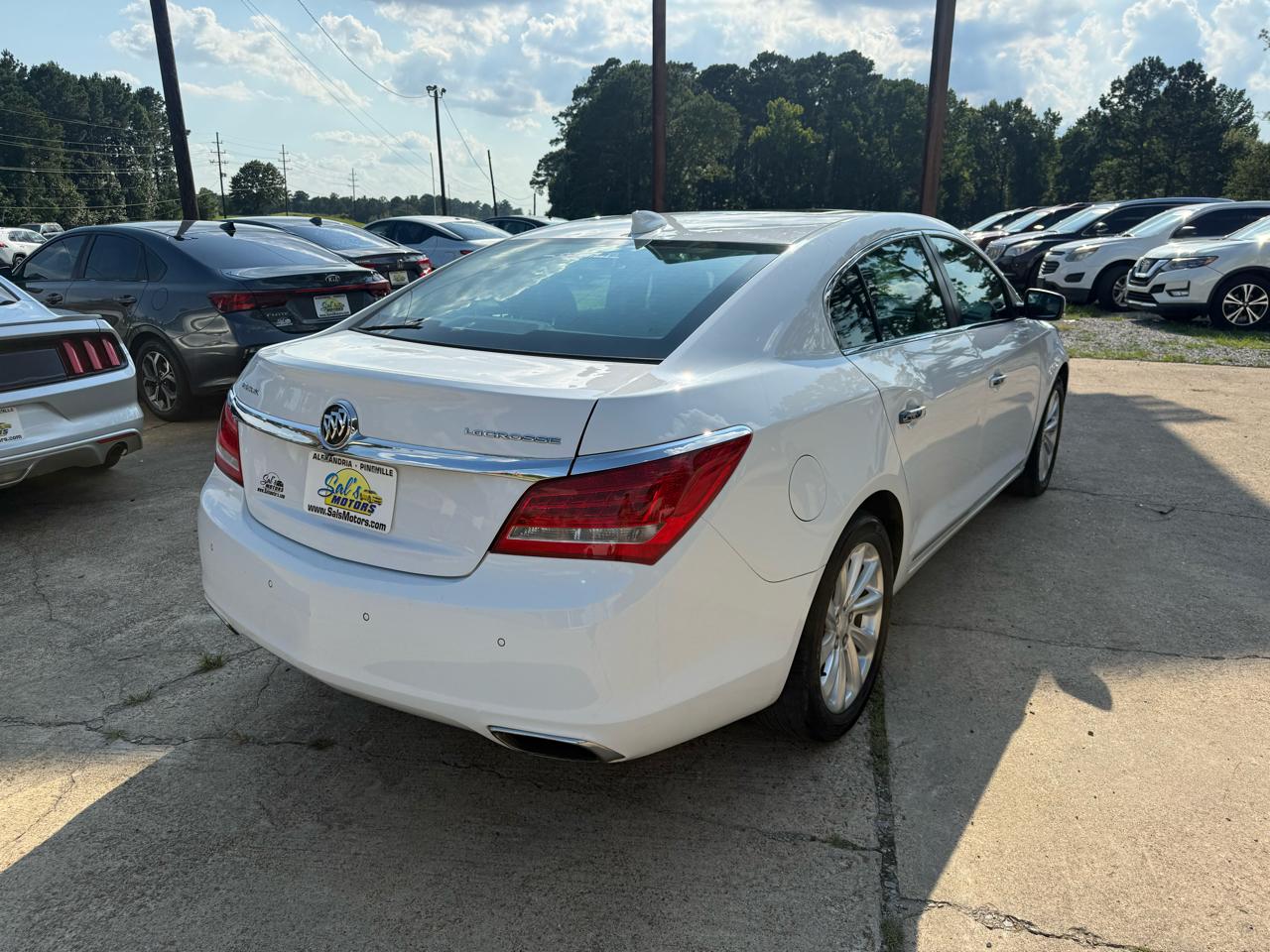 Buick LaCrosse 4dr Sdn Leather FWD 2015