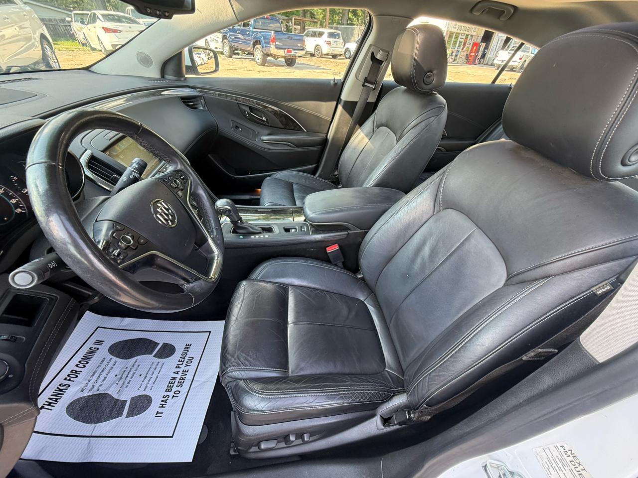 Buick LaCrosse 4dr Sdn Leather FWD 2015