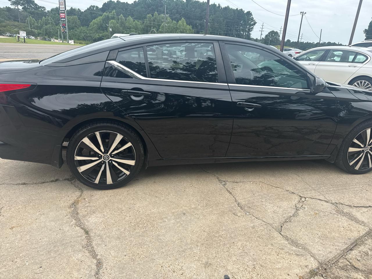 Nissan Altima 2.5 SR Sedan 2020