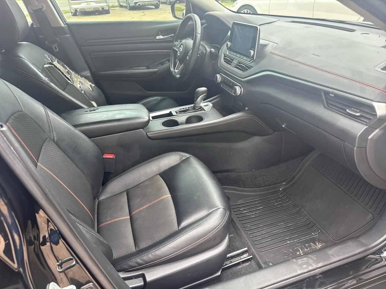 Nissan Altima 2.5 SR Sedan 2020