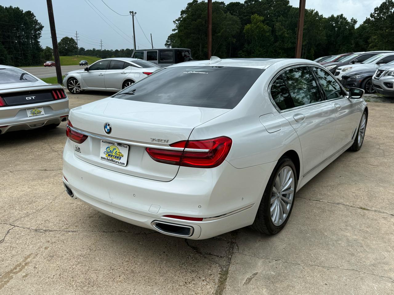 BMW 7 Series 740i Sedan 2017