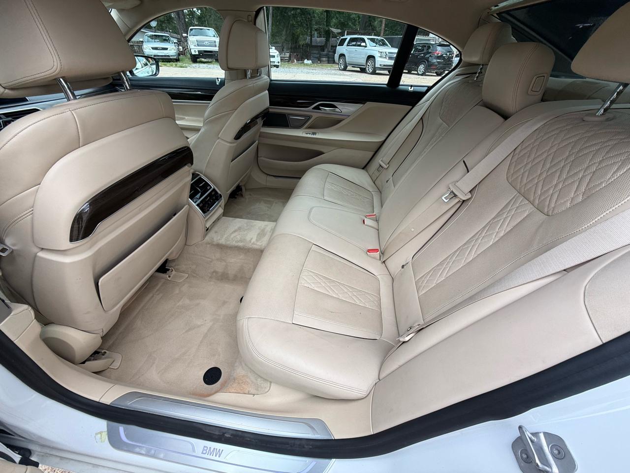 BMW 7 Series 740i Sedan 2017