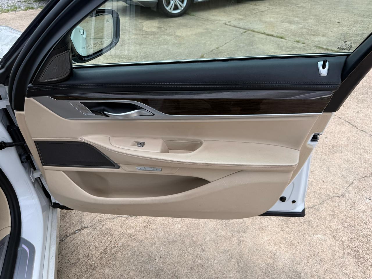 BMW 7 Series 740i Sedan 2017