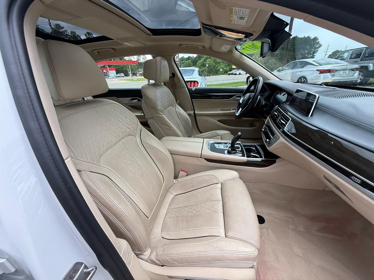 BMW 7 Series 740i Sedan 2017