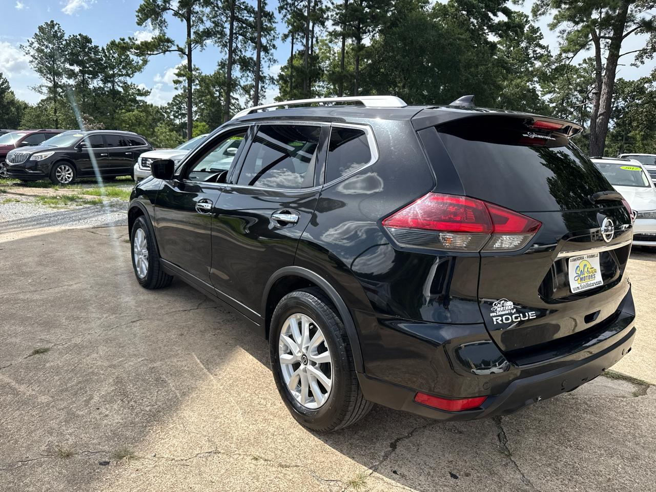 Nissan Rogue FWD SV 2020
