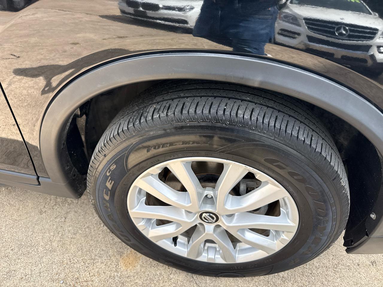 Nissan Rogue FWD SV 2020