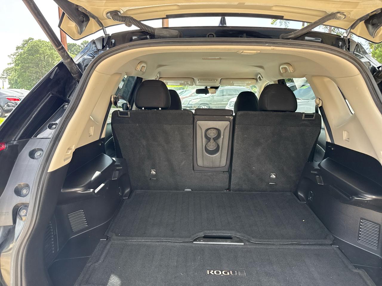 Nissan Rogue FWD SV 2020