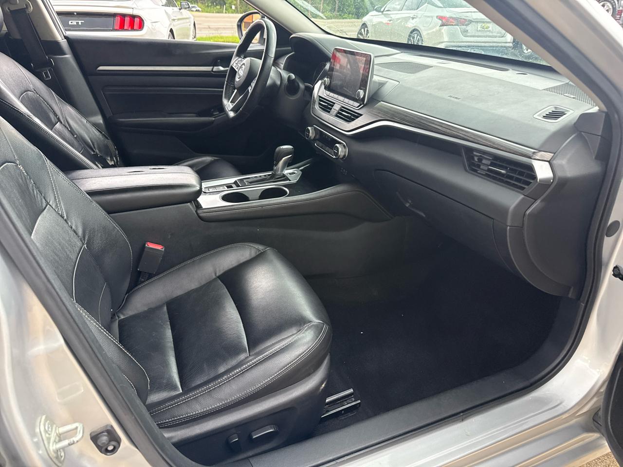Nissan Altima 2.5 SL Sedan 2020