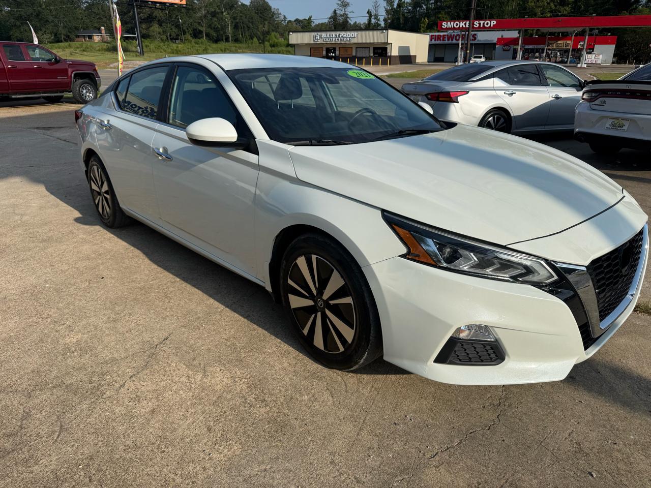 Nissan Altima 2.5 SV Sedan 2021