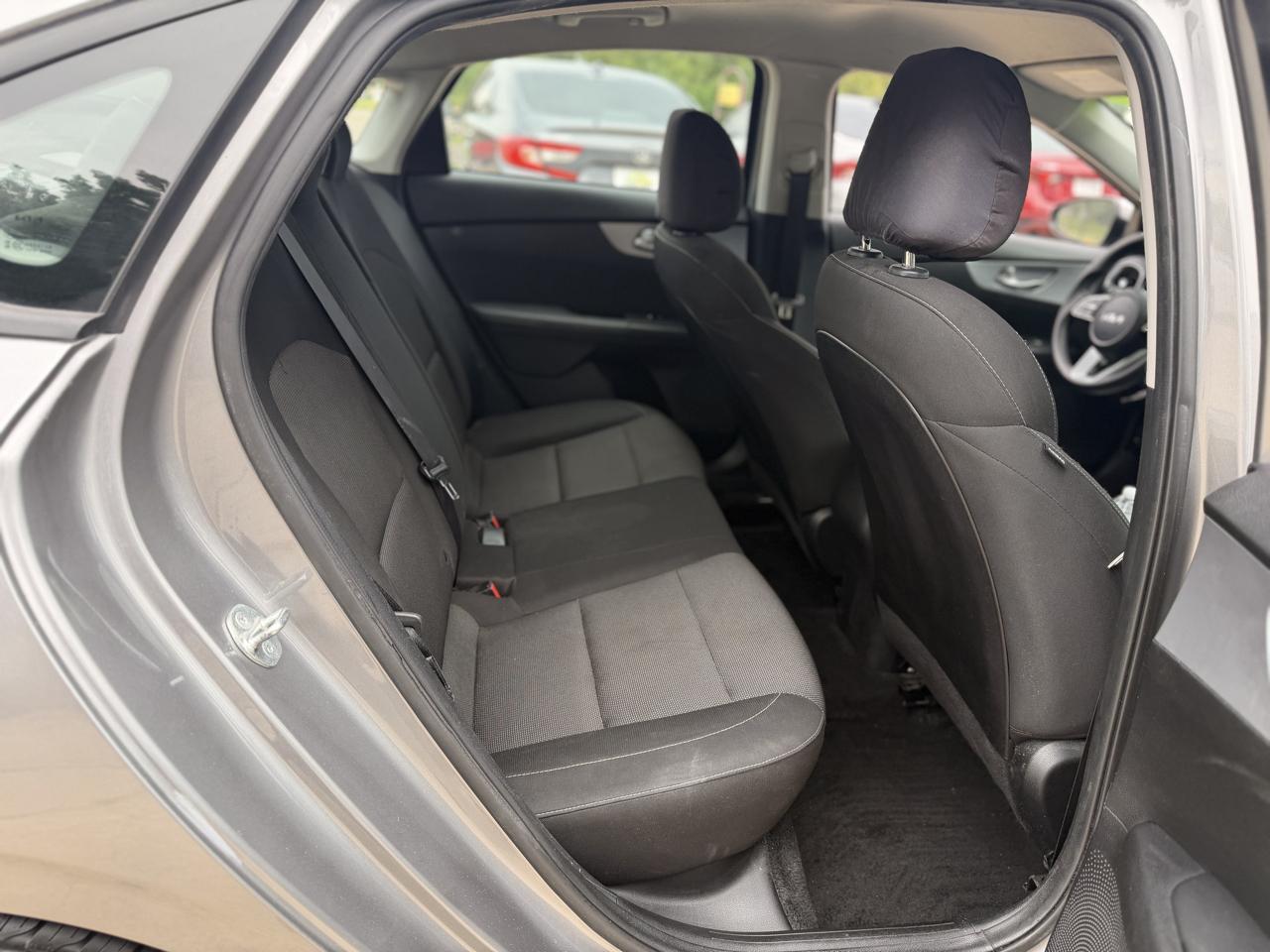 Kia Forte LXS IVT 2023