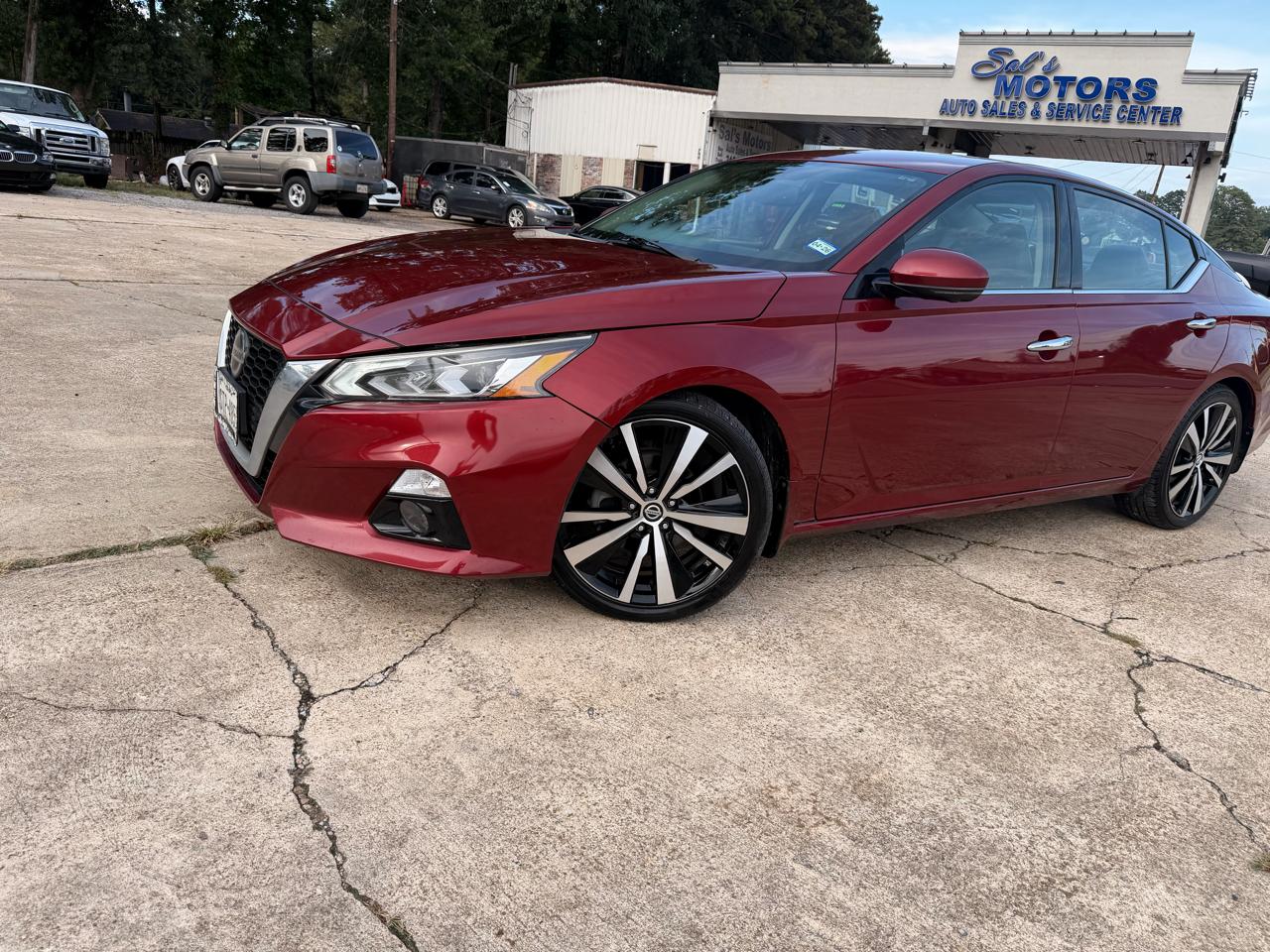 Nissan Altima 2.0 Platinum Sedan 2020