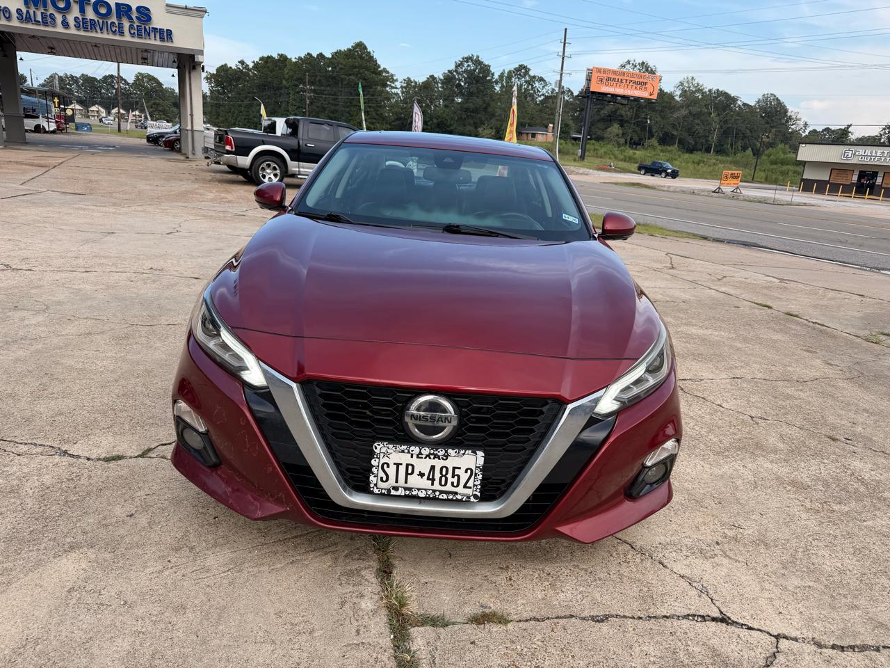 Nissan Altima 2.0 Platinum Sedan 2020