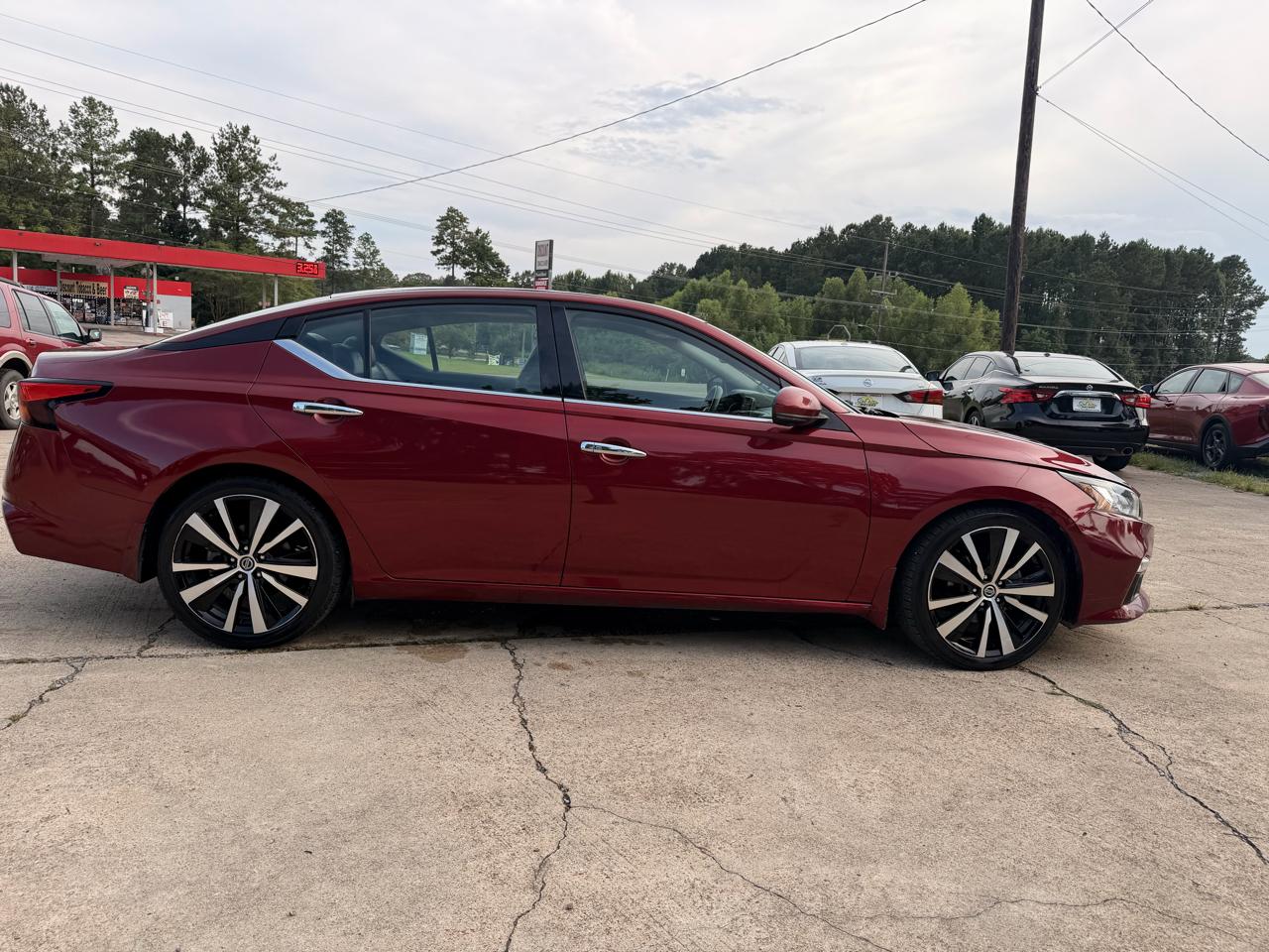 Nissan Altima 2.0 Platinum Sedan 2020