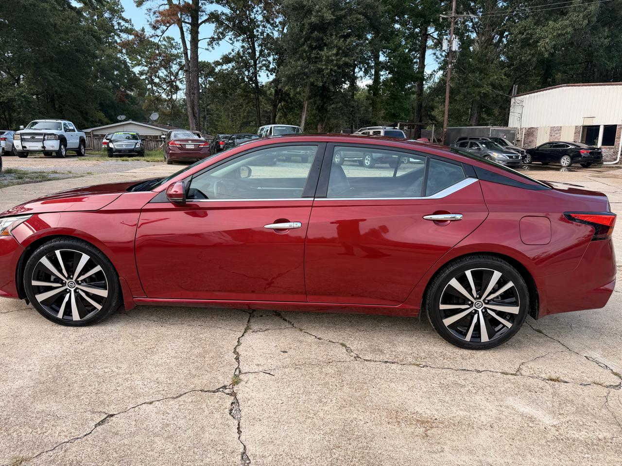 Nissan Altima 2.0 Platinum Sedan 2020