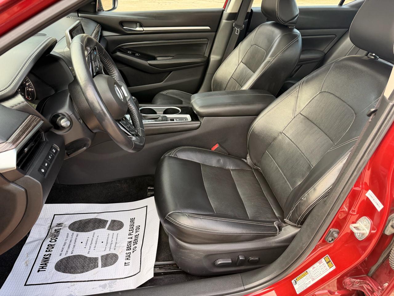 Nissan Altima 2.0 Platinum Sedan 2020