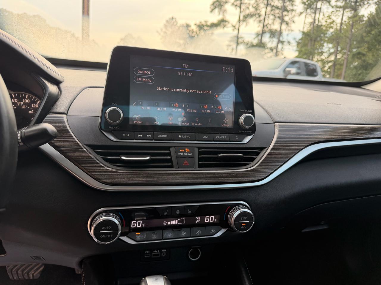 Nissan Altima 2.0 Platinum Sedan 2020
