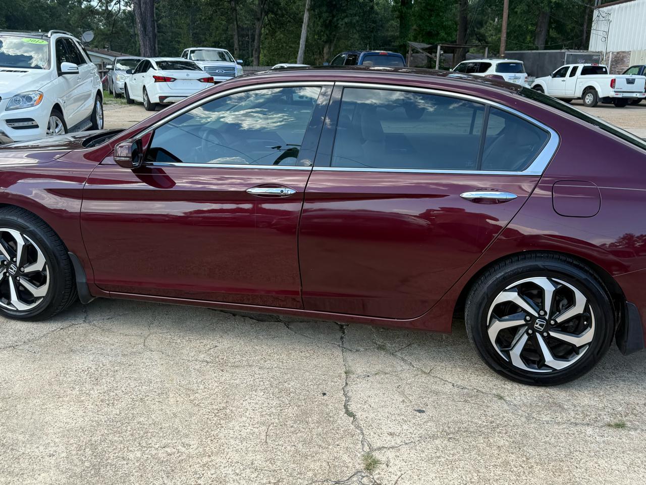 Honda Accord Sedan EX-L V6 Auto w/Navi & Honda Sensing 2017