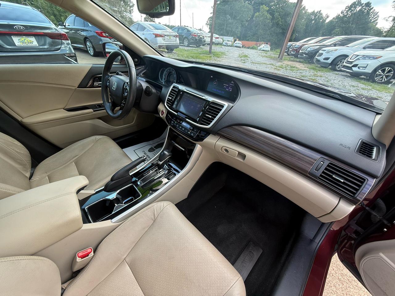 Honda Accord Sedan EX-L V6 Auto w/Navi & Honda Sensing 2017