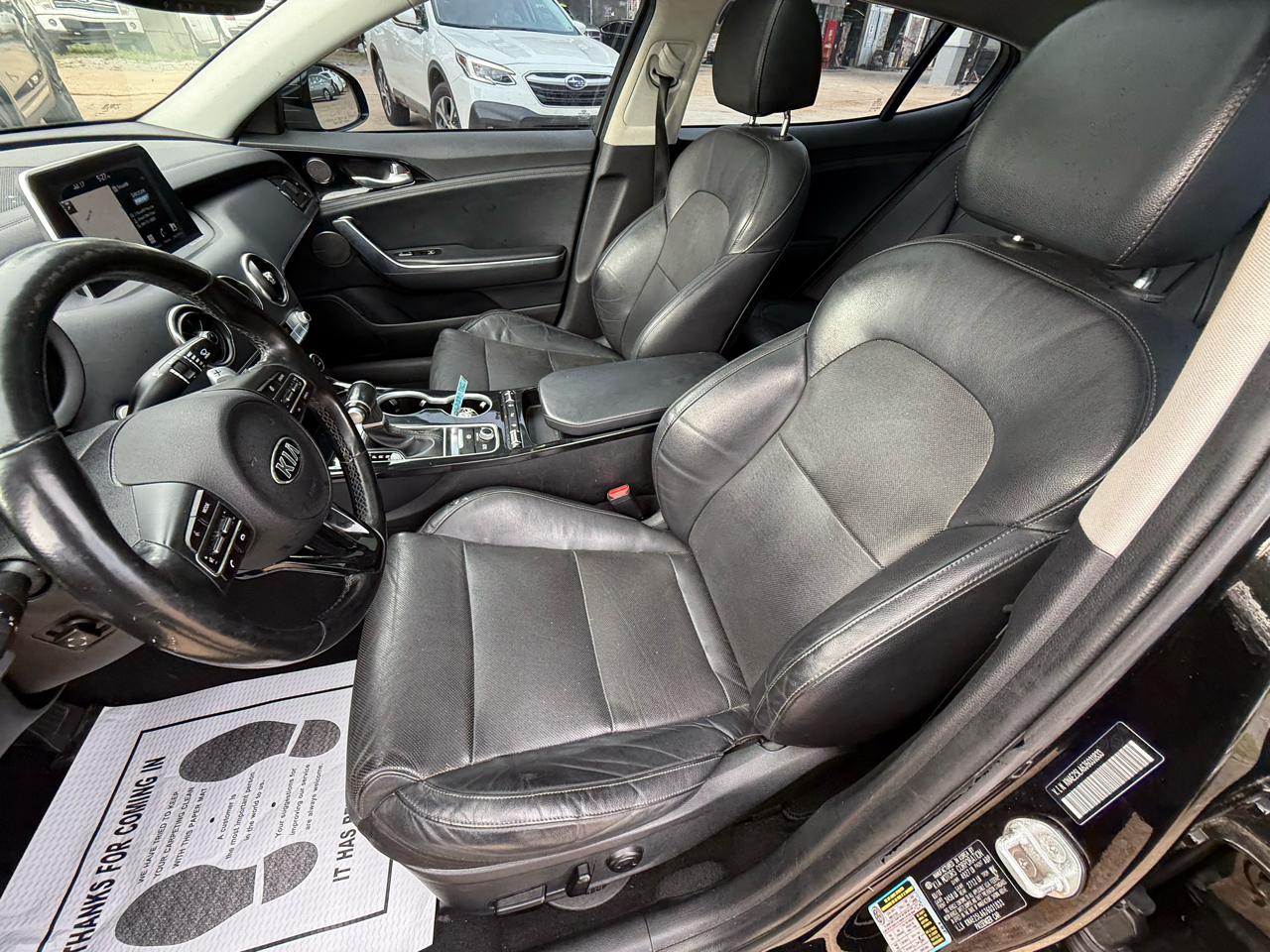 Kia Stinger Premium AWD 2018