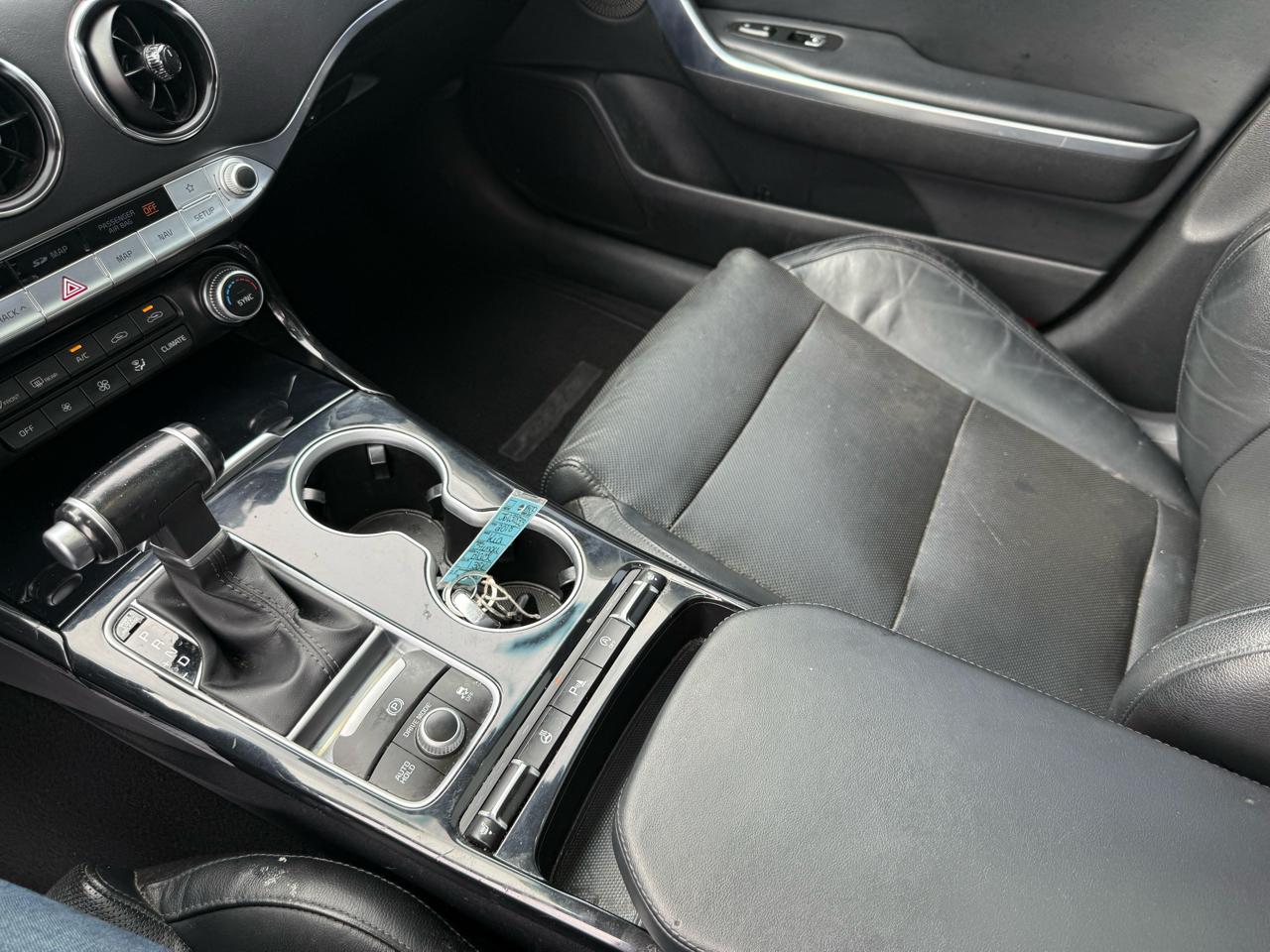 Kia Stinger Premium AWD 2018
