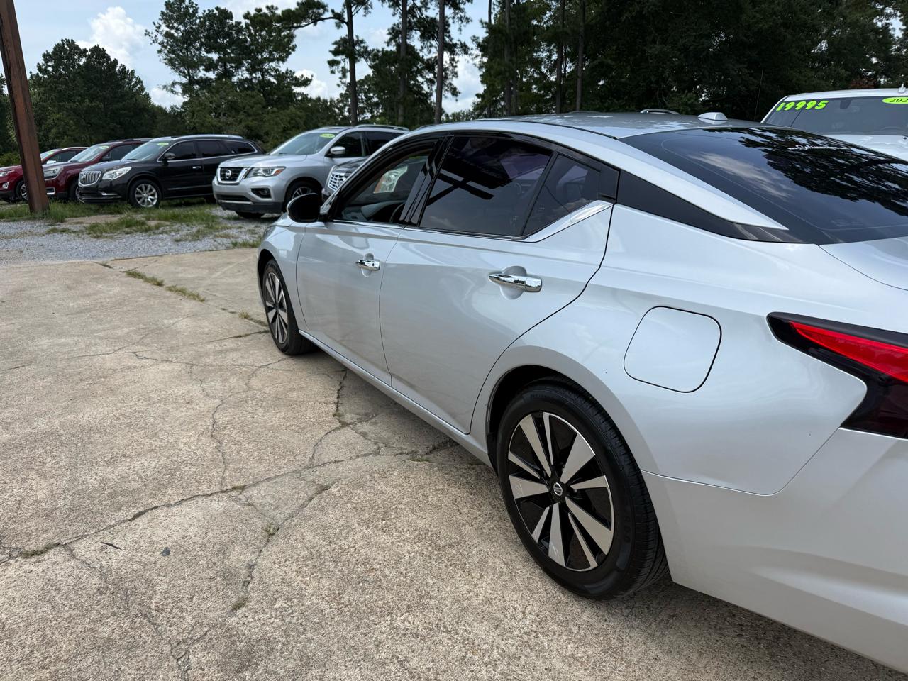 Nissan Altima 2.5 SL Sedan 2019