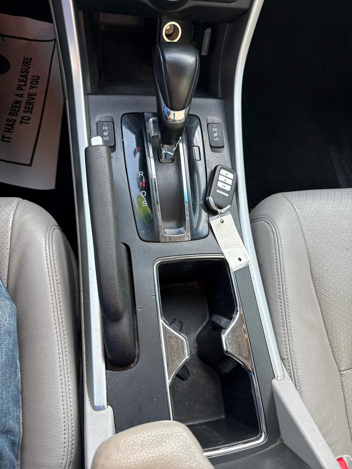 Honda Accord Sdn 4dr V6 Auto Touring 2013