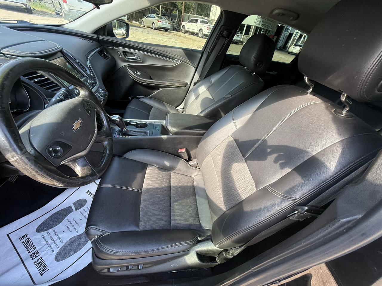 Chevrolet Impala 4dr Sdn LT w/1LT 2019