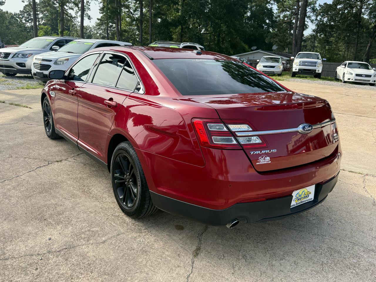 Ford Taurus SEL FWD 2018