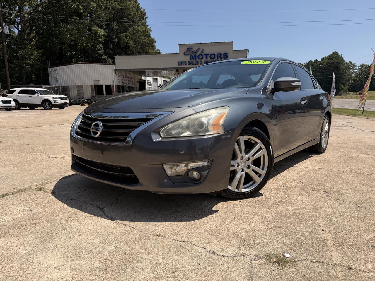 Nissan Altima 4dr Sdn V6 3.5 SL 2013