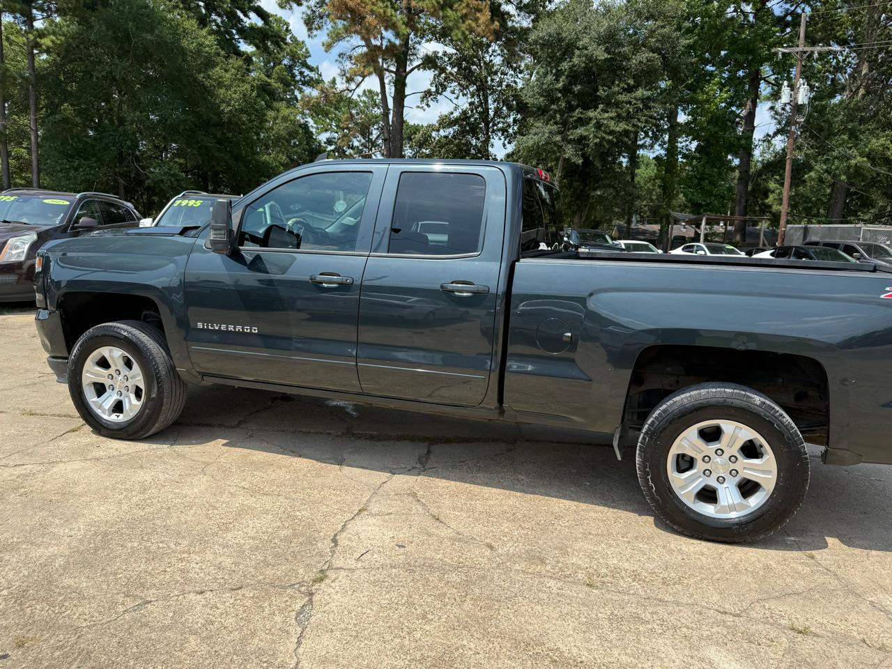 Chevrolet Silverado 1500 4WD Double Cab 143.5" LT w/2LT 2017