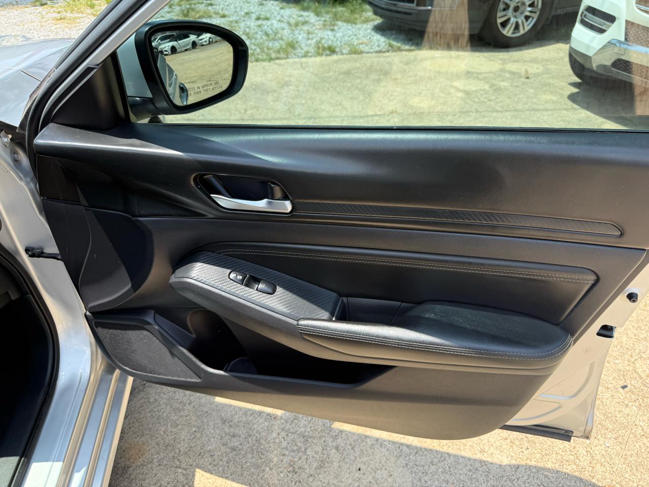 Nissan Altima 2.5 S Sedan 2020