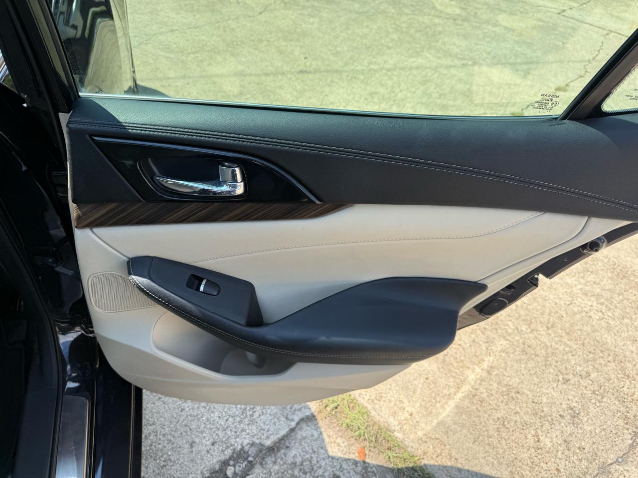 Nissan Maxima Platinum 3.5L 2017