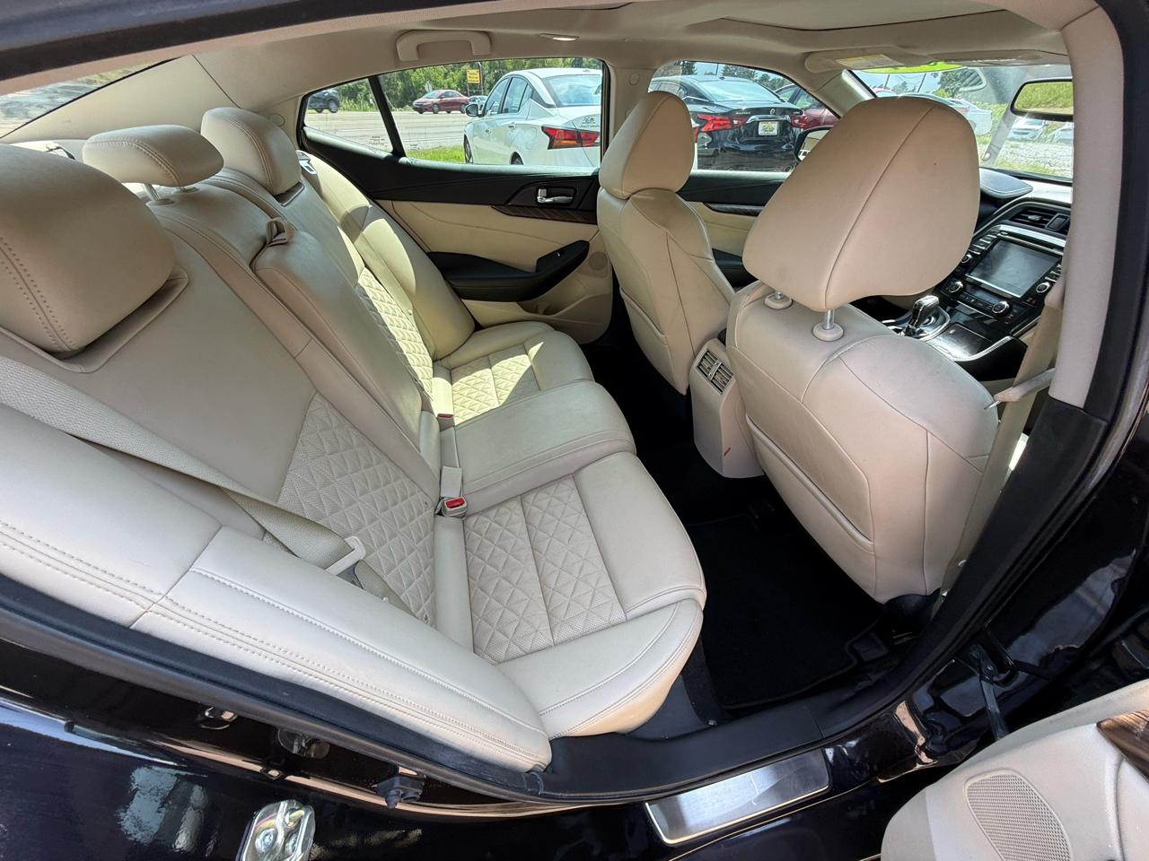 Nissan Maxima Platinum 3.5L 2017