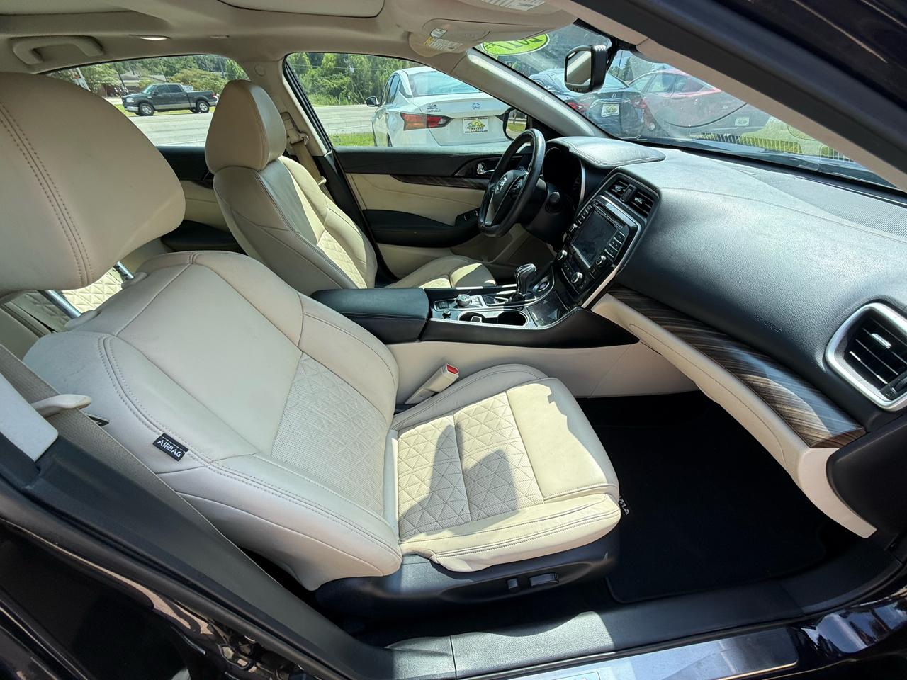 Nissan Maxima Platinum 3.5L 2017
