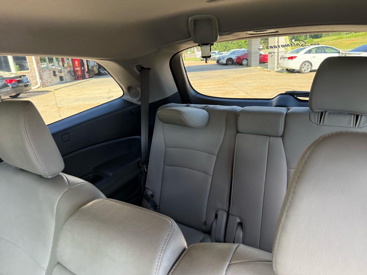 Honda Pilot Touring 8-Passenger 2WD 2019